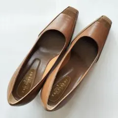 TRUSSARDI トラサルディ パンプス