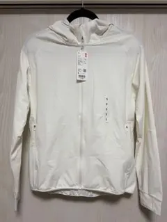 UNIQLOドライEX UVカットフルジップパーカ Sのサムネイル