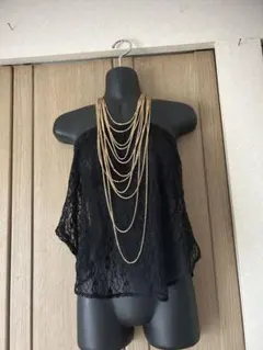 ZARAマルチチェーンネックレスゴールド今年２月購入未使用高見えアクセサリーです