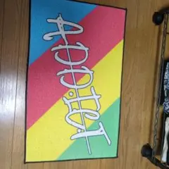 A.D.D.I.C.T マットと小物数点