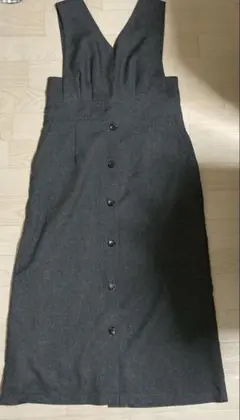 グレー Vネック ジャンバースカート