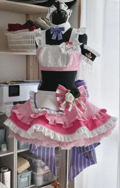 勝利の女神 NIKKE ドロシー and gallery 衣装