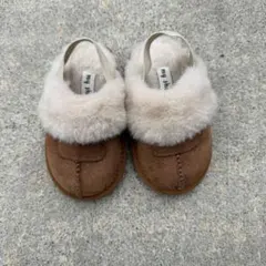 ムートンサンダル