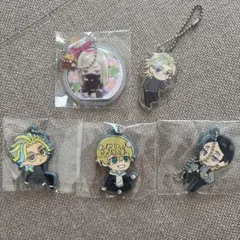 東京リベンジャーズ　アクリルキーホルダー　ラバーキーホルダーセット　 5個