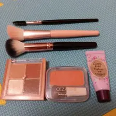 メイクアップセット。ロムアンド。キャンメイク。目元用下地。アイシャドウ。チーク