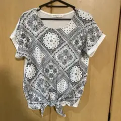 レディース　ペイズリー柄シャツのサムネイル