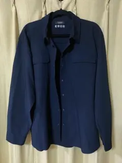 大きいサイズ　４L　黒ブラック　ボタンアップシャツ ポケット付き