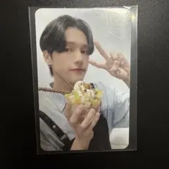 ATEEZ ウヨン トレカ カフェ