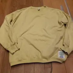 DISCUS 黄色 トレーナー