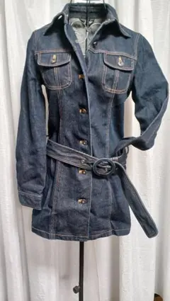 Item thumbnail for item fc86a86c-b645-4058-bf79-9d514555426c