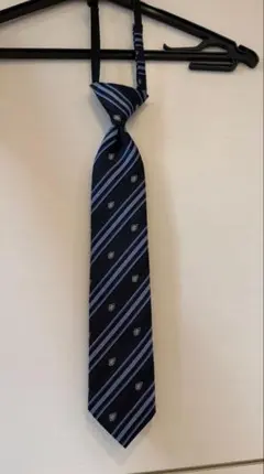 ネイビー ストライプ ネクタイ