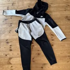 Nike テックフリース上下セット グレー/ブラック