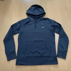 ナイキ THERMA-FIT 裏起毛パーカー