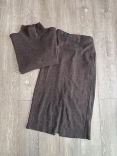 値下げしました◆ダークブラウン タートルネック スカートセットアップ　上下S