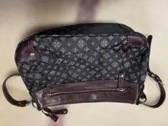 Item thumbnail for item 03fdca79-c095-4d79-99e0-715d7d13d64b