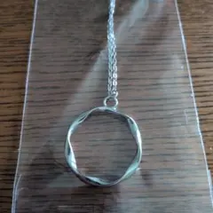 ネックレス 長め