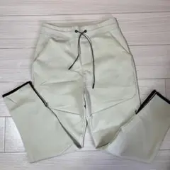 【訳あり】ZARA ザラ　ホワイト　メンズパンツ　 ジッパーポケット付き