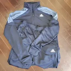 adidas ネイビー セットアップ　Mサイズ