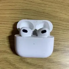 AirPods 第4世代 清掃済み【a101】 - メルカリ