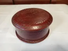 漆塗り 茶びつ