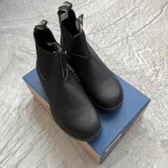 新品未使用　BLUNDSTONE 510 サイズ8 ブラックのサムネイル