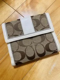 COACH 二つ折り財布