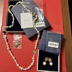パールネックレスとイヤリングセット