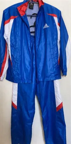 adidas アディダス　ウィンドブレーカー上下120から130cm