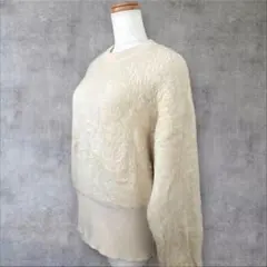 フェザーヤーンニットプルオーバー