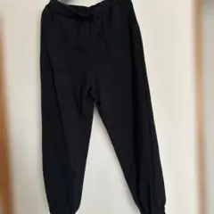 GU ブラック ジョガーパンツ