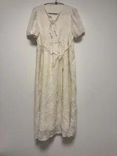 ワンピース アイボリー