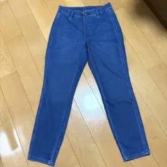UNIQLO ウルトラストレッチクロップド