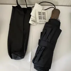新品　タグ付き　UNIQLO　日傘　UVカット　折りたたみ傘　晴雨兼用のサムネイル