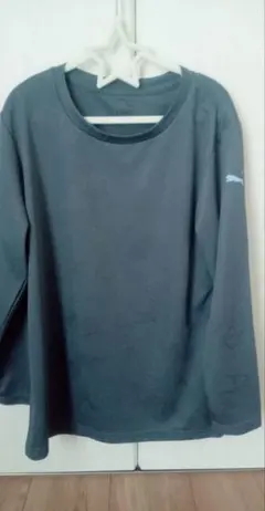 【新品同様】Puma Tシャツ　150cm