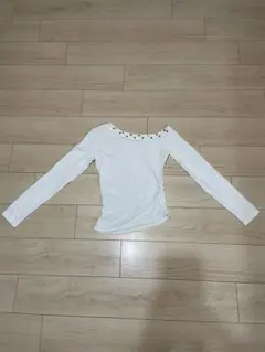 アシンメトリートップス　ロンT Mサイズ スタッズ付き