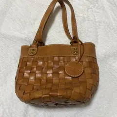 Zueghero 編み込みレザートートバッグ