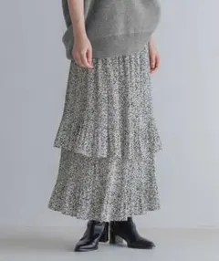 ホソプリーツティアードスカート
