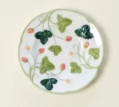 MINTON「ビクトリアストロベリー ハンドペイント」 ケーキ皿（16cm）のサムネイル