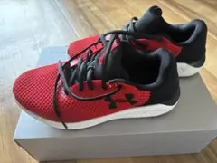 Under Armour Charged Pursuit スニーカーのサムネイル