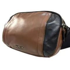 COACH コーチ ボディバッグ トンプソン レザー 2層式 ブラウン×ブラック