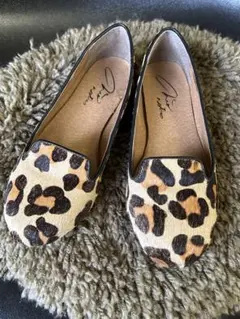 ヒョウ柄フラットシューズ
