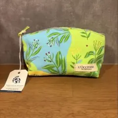 【新品タグ付】L'OCCITANE ポーチ ボタニカル柄のサムネイル