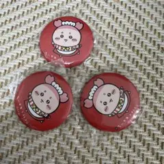 ちいかわレストラン　缶バッジ　古本屋 x3