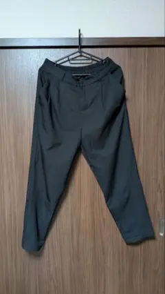 スラックス テーパードパンツ LOWRYS FARM Lサイズ ブラック