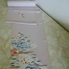 正絹付下げ反物68(薄紫色、風景と花柄)