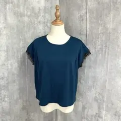 袖レース　フレンチスリーブ　シンプル　カットソー　綺麗め　上品　カジュアル