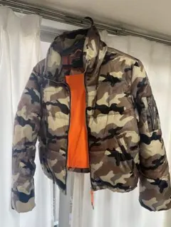 bershka 迷彩　ジャケットのサムネイル