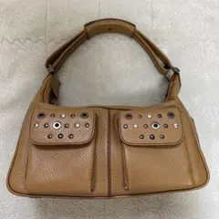 限定廃盤品！TOD'Sトッズ　ビンテージスタッズミッキーバッグ　キャメルのサムネイル
