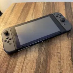 【美品・全付属品付】Nintendo Switch 本体 グレー ケース付のサムネイル