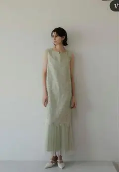 LE'RURE Sleeve less scallop dress - メルカリ